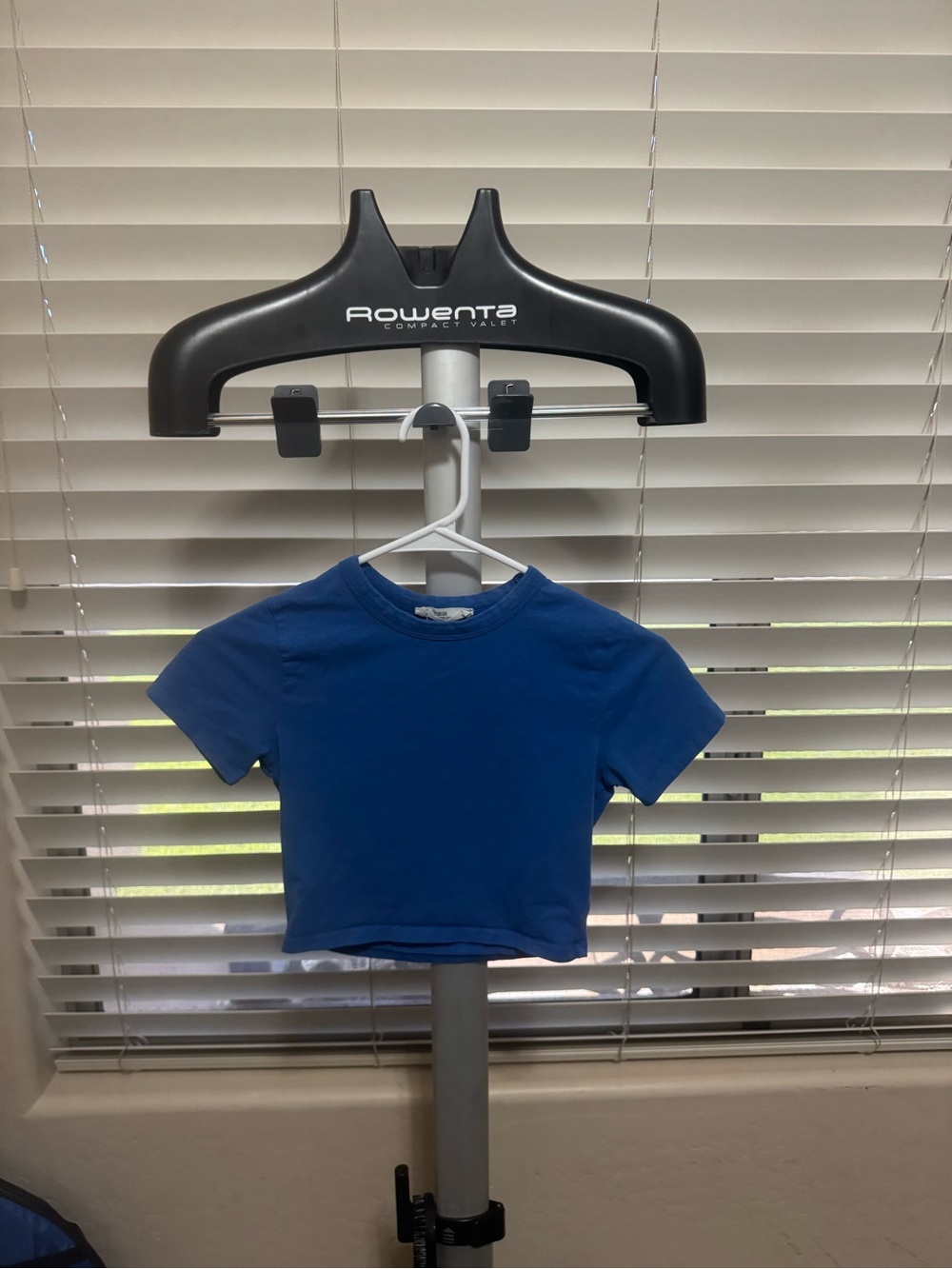 Cotton On Women’s Blue Cropped Baby Tee Size XS
